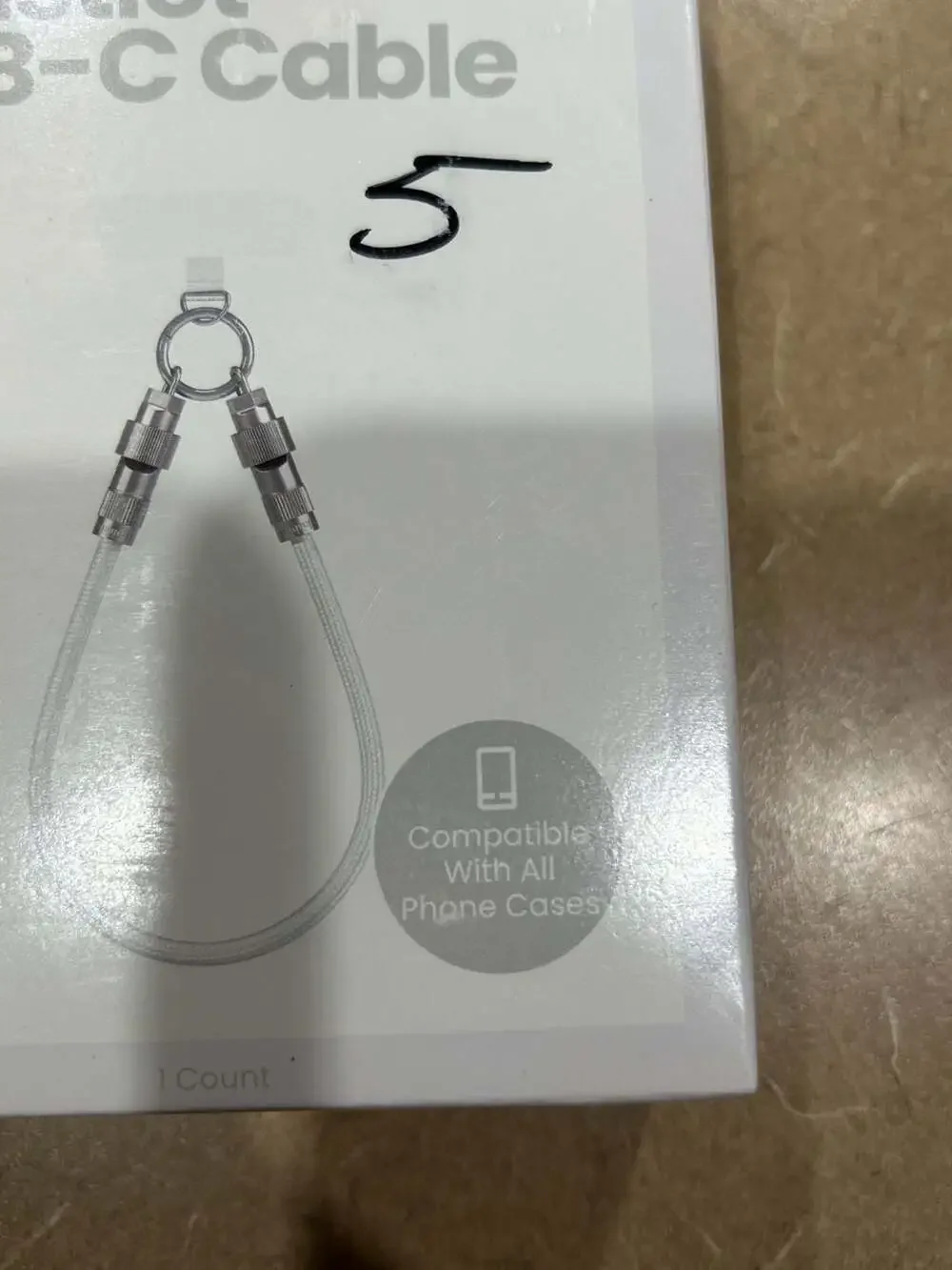 BUNDLE DEAL!!!! IPHONE 17 PRO AND USB-C CABLE WRISLET